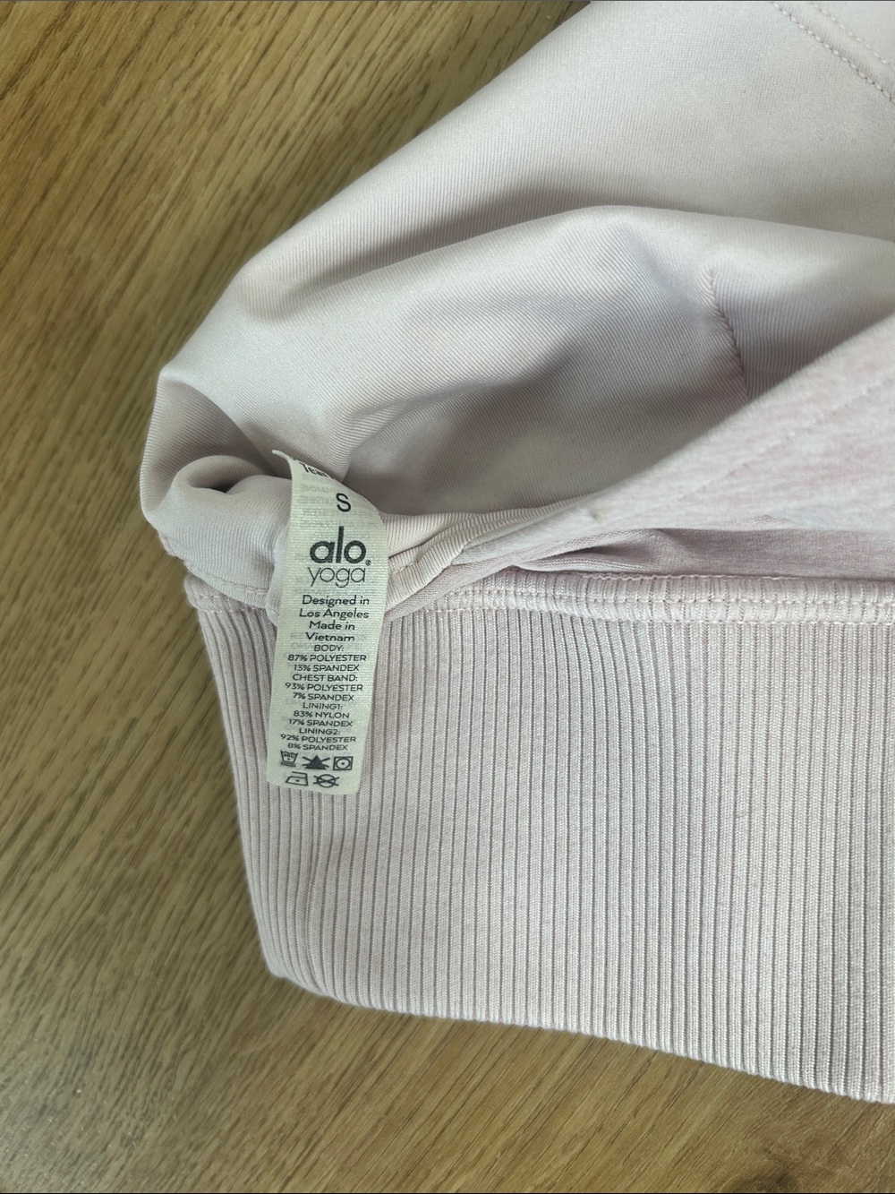 ALO Yoga Alosoft Heather Pink Serenity Racerback Sports Bra Size Small - Picture 3 of 3